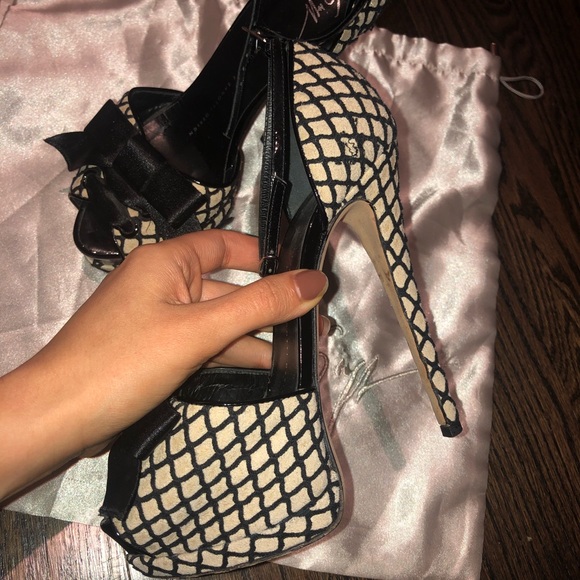 Giuseppe Zanotti heels. High heels. Sexy - Picture 2 of 5